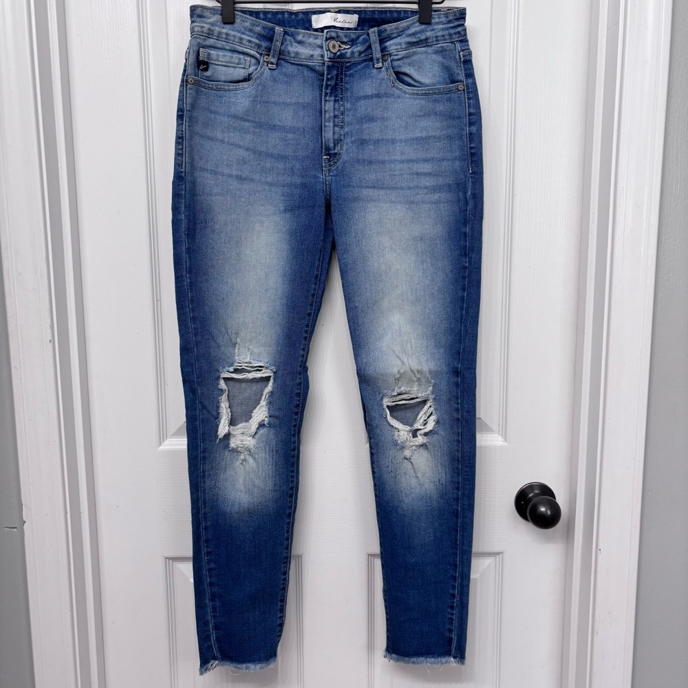 Distressed Skinny Jeans | KanCan 11/29